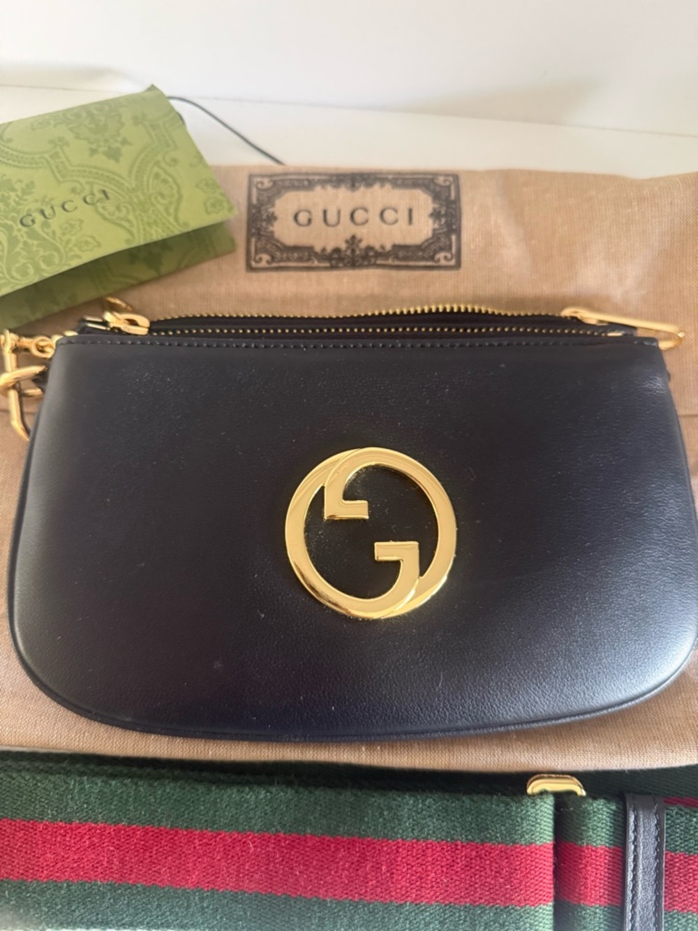 Gucci Black Leather Mini Bag with Gold Hardware and Green-Red Web Strap - Picture 2 of 7